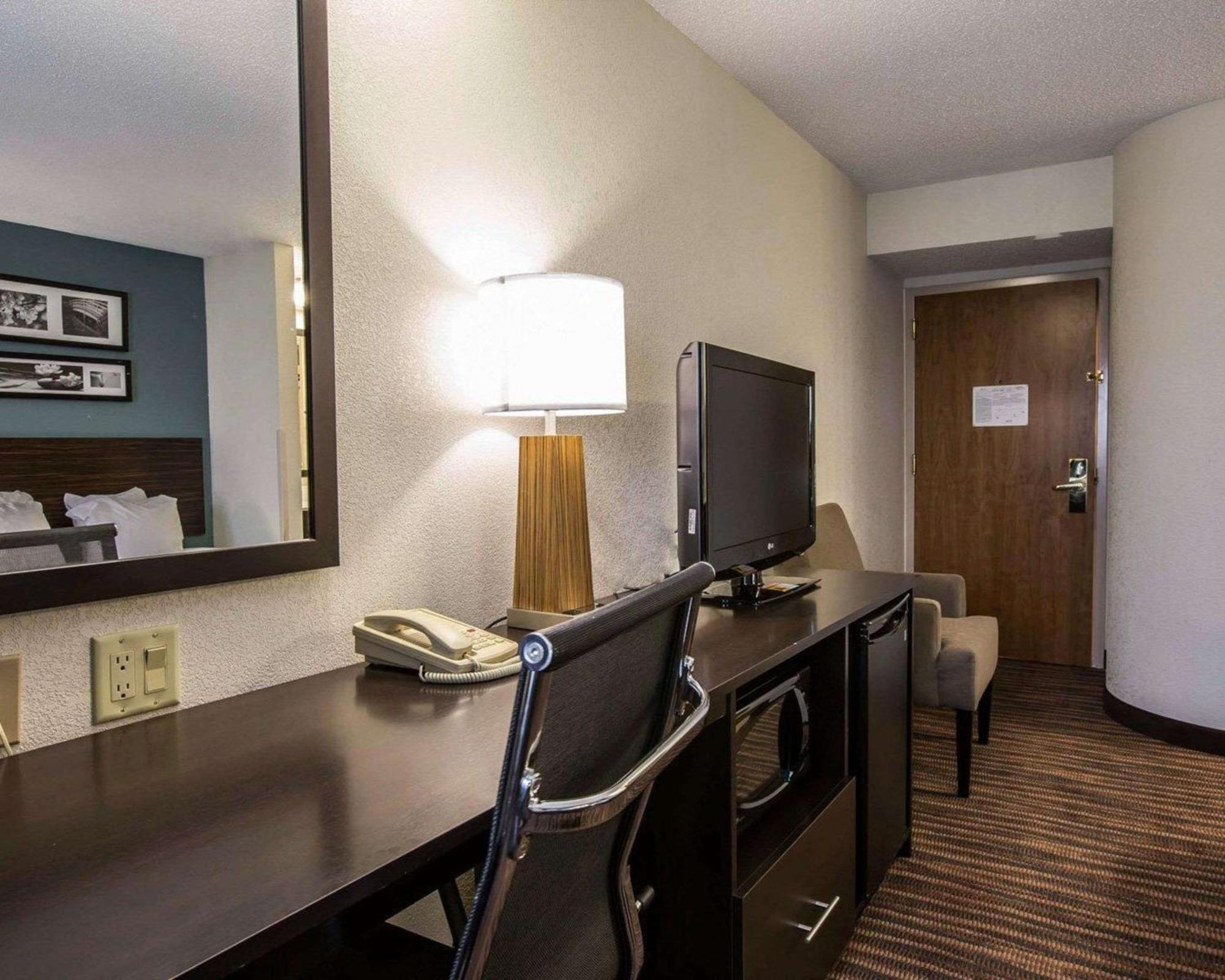 Sleep Inn Greensboro Airport Esterno foto