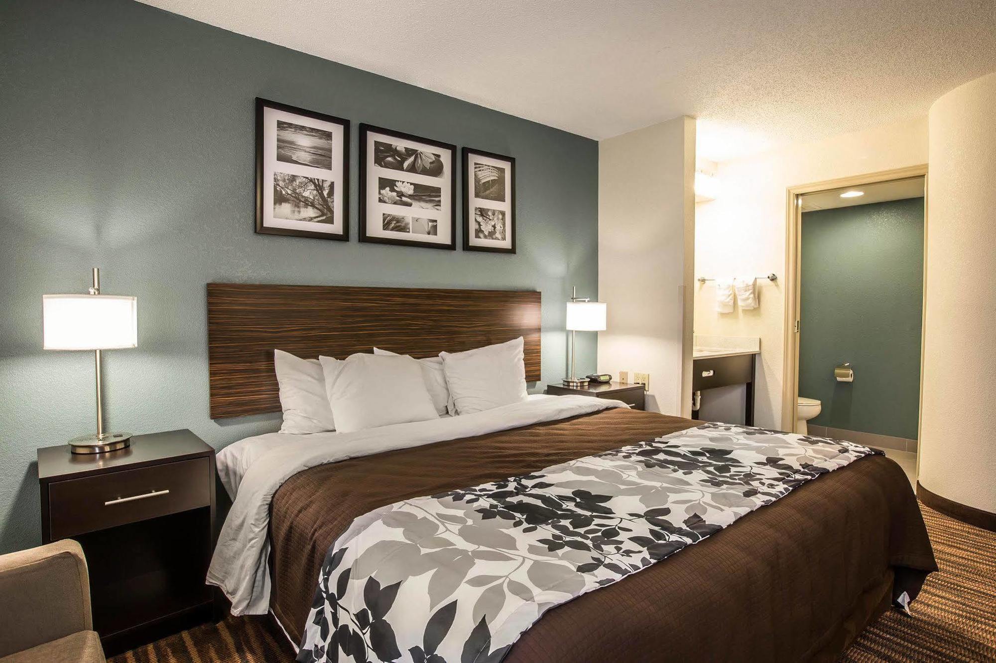 Sleep Inn Greensboro Airport Esterno foto