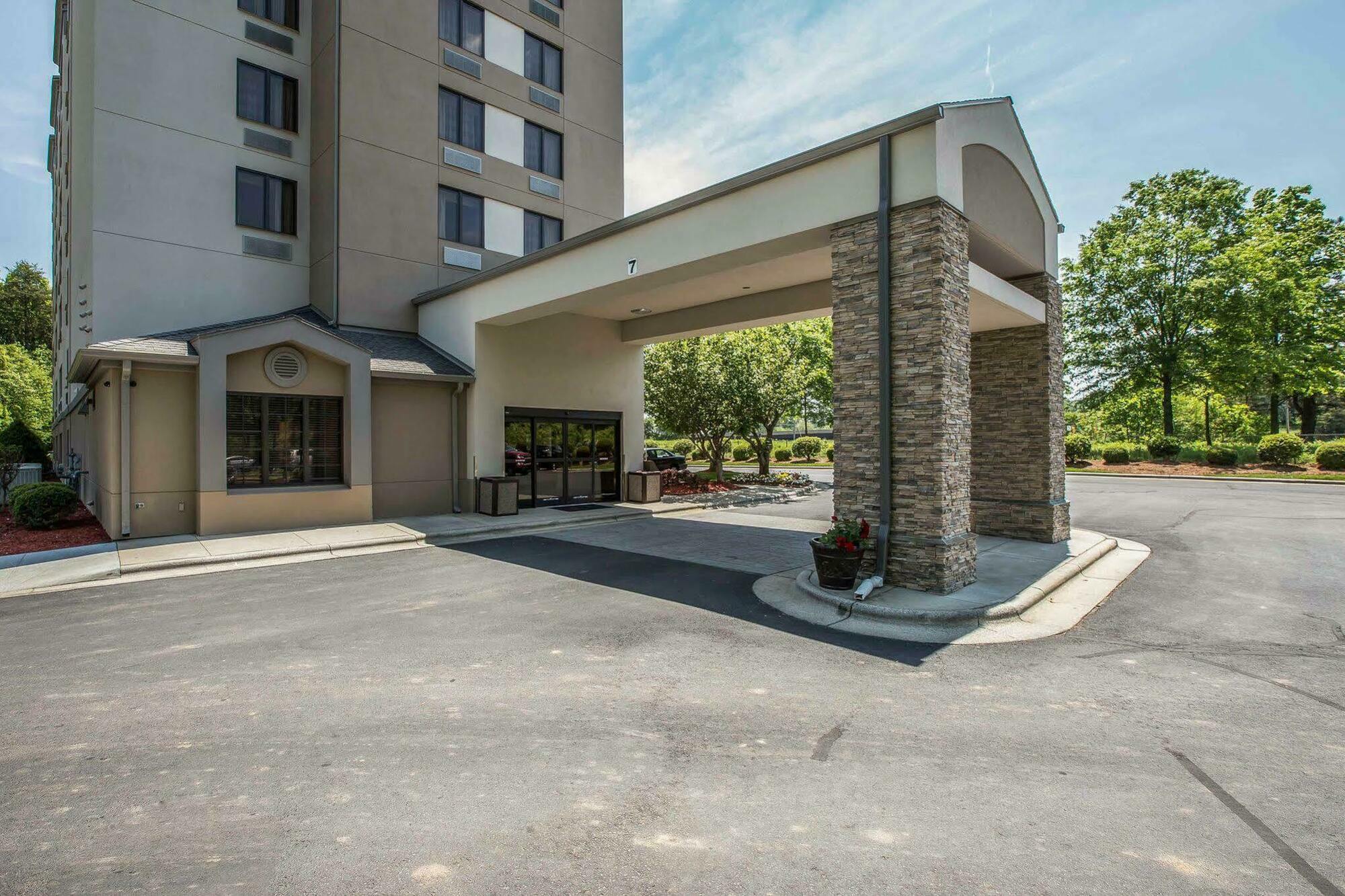 Sleep Inn Greensboro Airport Esterno foto