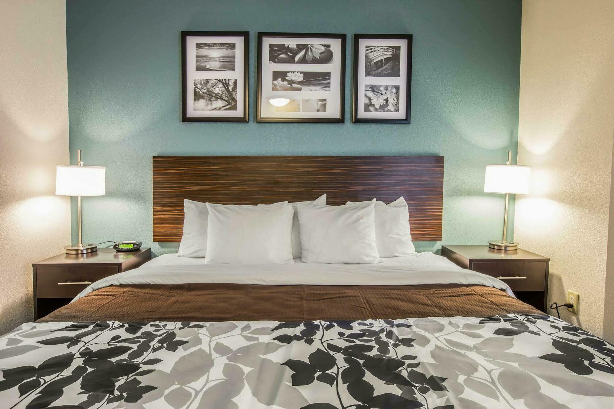 Sleep Inn Greensboro Airport Esterno foto