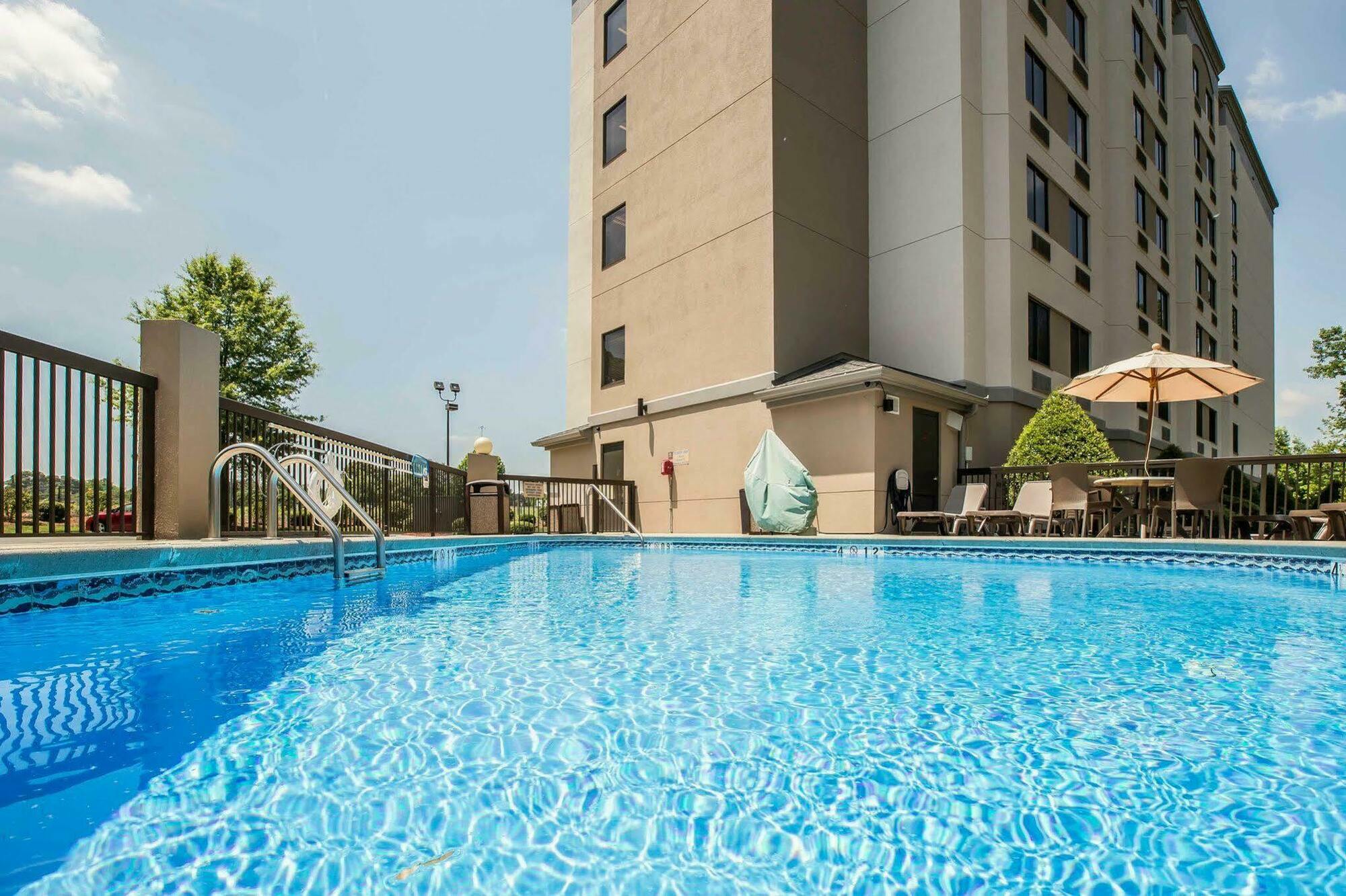 Sleep Inn Greensboro Airport Esterno foto